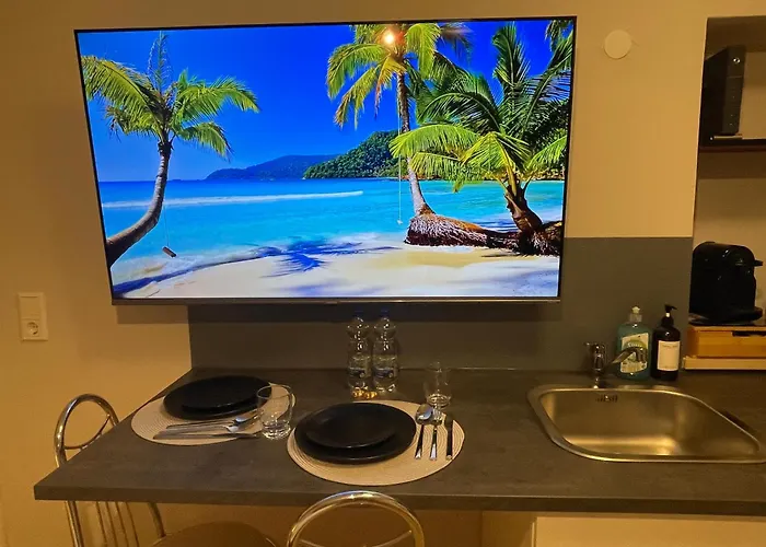Nice City Apartment